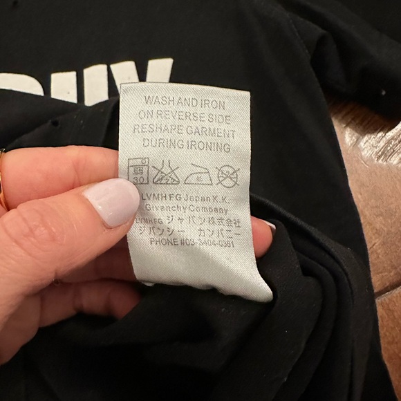 Givenchy Black Distressed Logo Short Sleeve Tee T-Shirt Sz Large - Picture 7 of 9